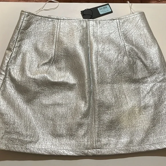 Carmar Los Angeles Silver Mini Skirt - Picture 4 of 6